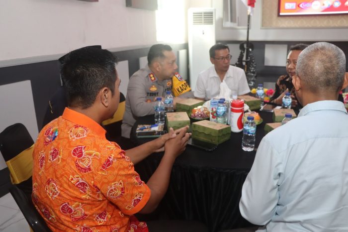 Jelang Hari Buruh Sedunia, Kapolres Pasuruan Gelar Silaturahmi Bersama Serikat Buruh Se-Kabupaten Pasuruan