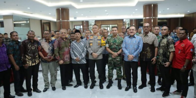 Sambut May Day 1 Mei 2024, Kapolda Jatim Ajak Serikat Buruh Jaga Sitkamtibmas