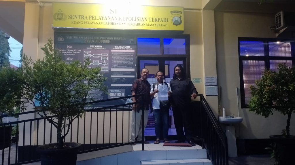 Wartawan Teropong Timur News Melaporkan Kades Jatisari ke Polres Situbondo, Ada Apa??