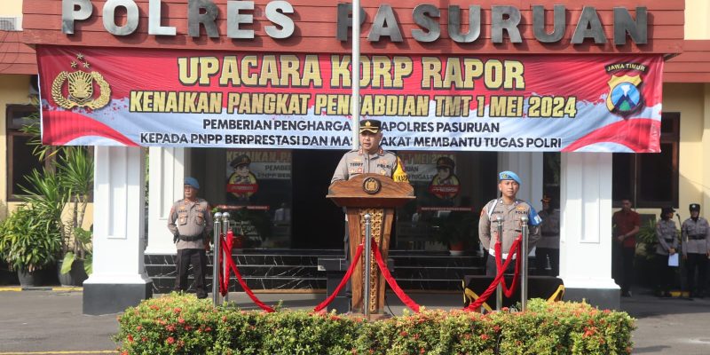 Kapolres Pasuruan Pimpin Upacara Korp Raport Sekaligus Pemberian Reward Anggota Polri Dan Masyarakat