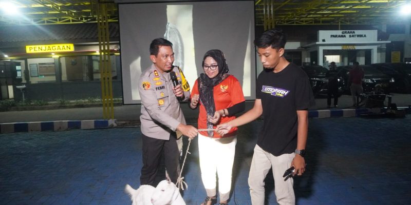 Gelar Nobar Semi Final Semi Piala Asia U-23, Polres Bangkalan Berikan Doorprize 2 Kambing