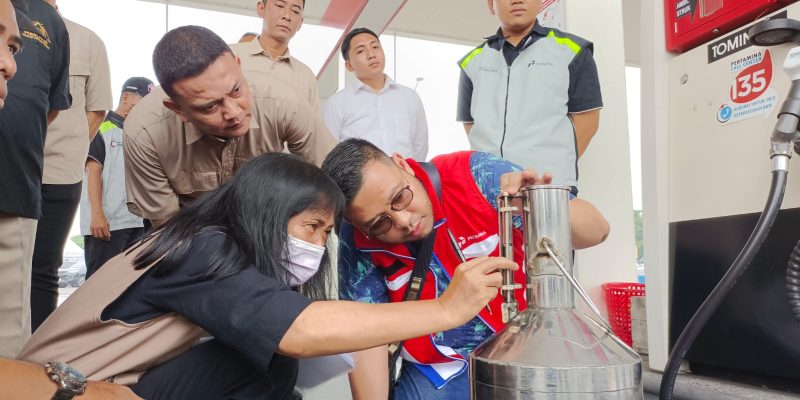 Bersama Pertamina  Polda Jatim Pastikan Pasokan BBM Dan Elpiji Di Jawa Timur Aman Selama Lebaran Idul Fitri
