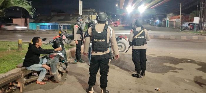 Cegah Kriminalitas, Brimob Polda Lampung Gencar Laksanakan Patroli Malam Di Hari Libur