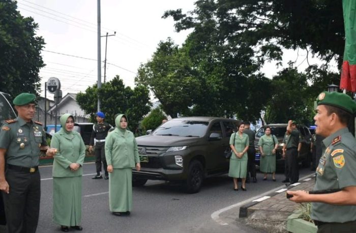 Danrem 043/Gatam Sambut Kunjungan Kerja Pangdam II/Swj