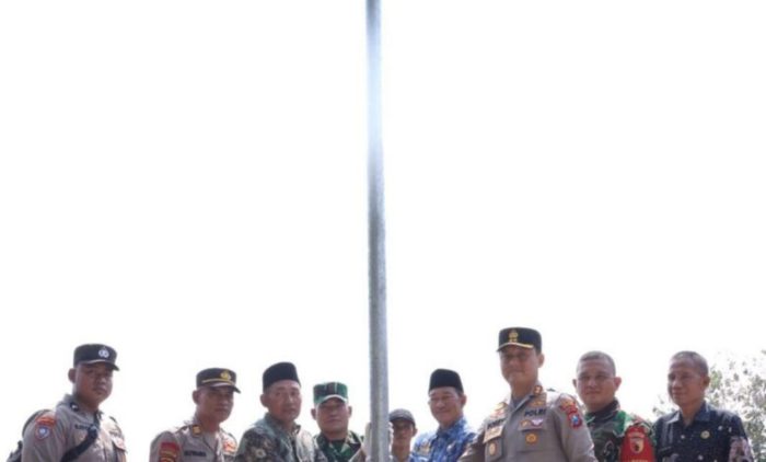 Kapolres Lamongan Gagas Penanggulangan Hama Tikus Beri Bantuan 100 Unit Rubuha.