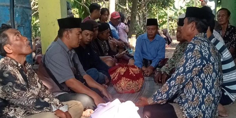 Uri Uri Lestarikan Budaya Sedekah Bumi (Nyadran) di Desa Kelurahan, Ngronggot