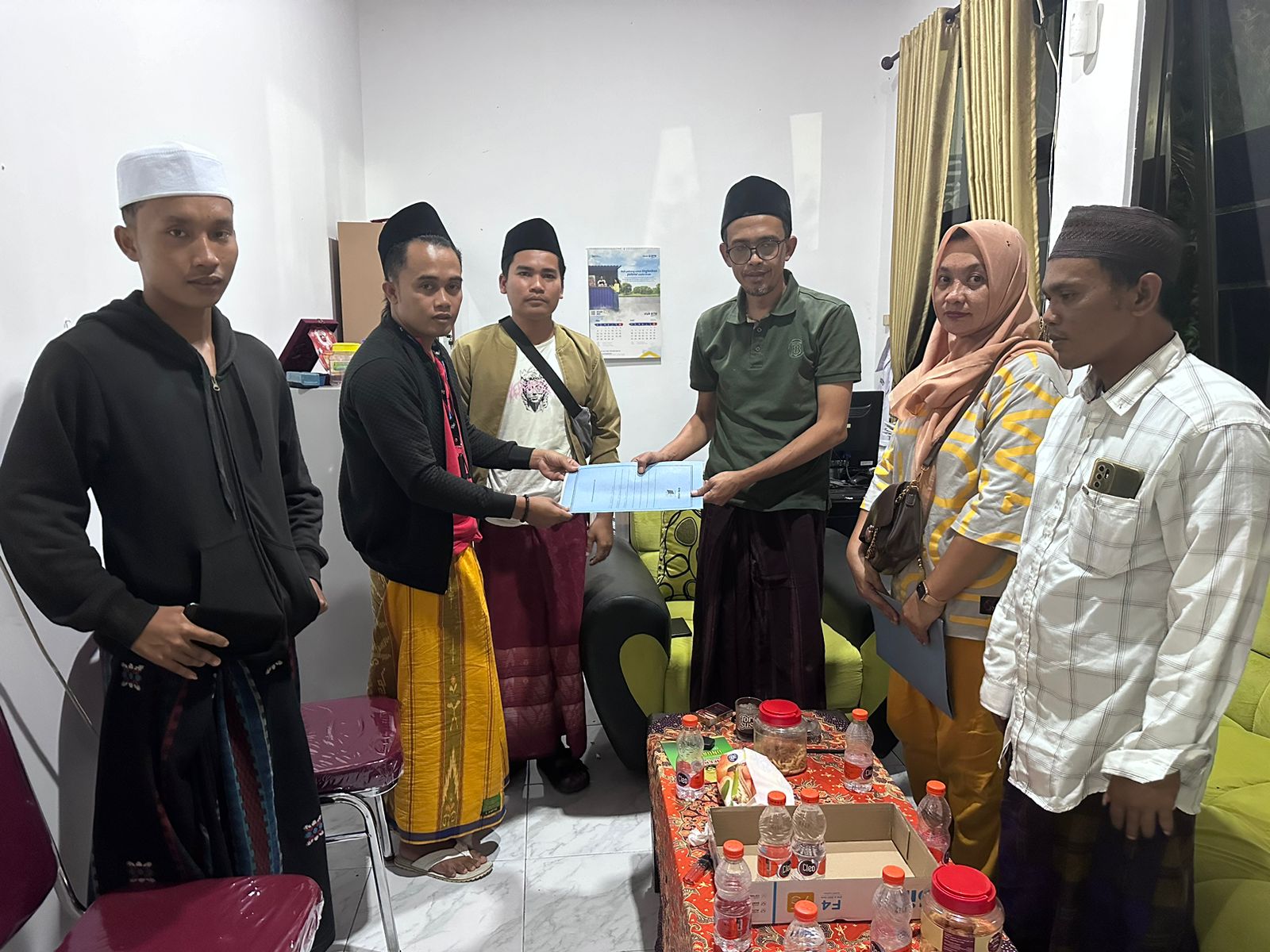 Ajukan Keberatan, KPPS Desa Batuporo Barat Datangi KPU Sampang
