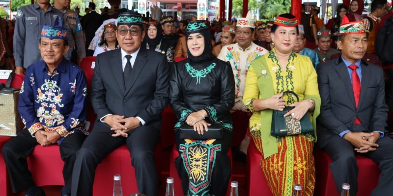 Kapolda Hadiri Upacara Peringatan HUT Ke-67 Provinsi Kalteng di Kantor Gubernur