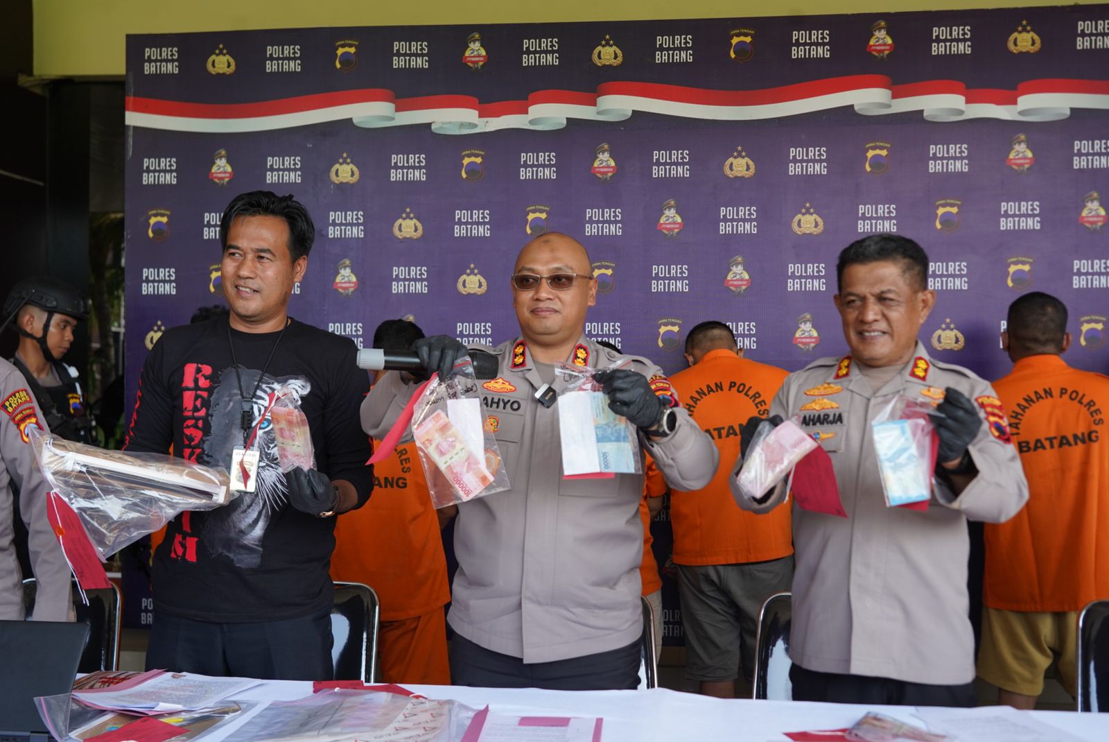 Polres Batang Ungkap Sindikat Pembuat dan Pengedar Upal