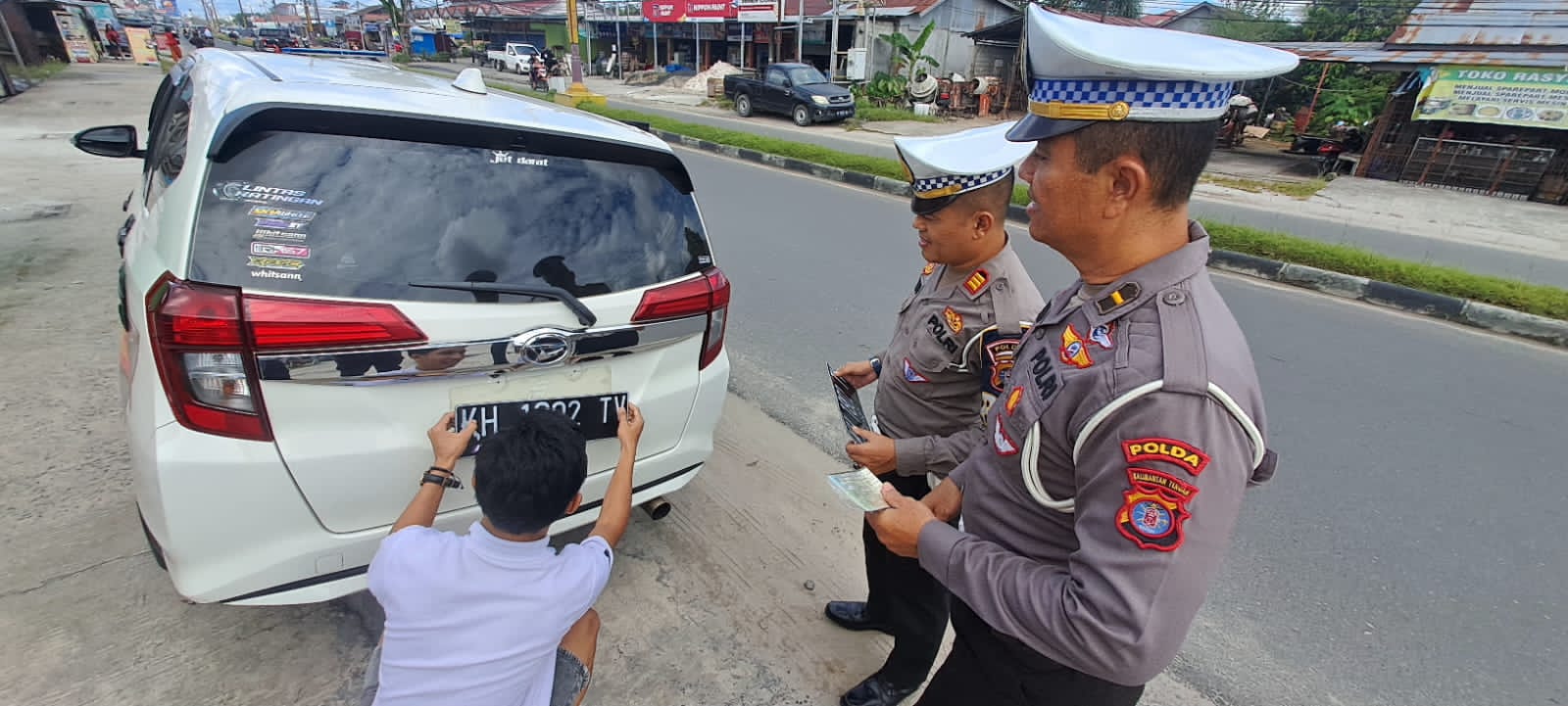 Ditlantas Polda Kalteng Tertibkan Pengguna Plat Nomor Palsu Kenderaan