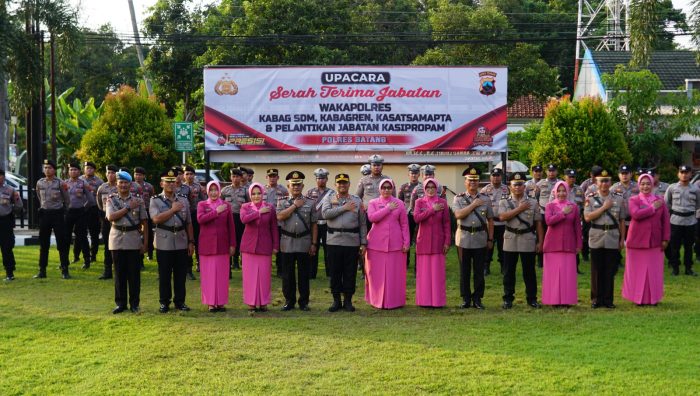 Kapolres Batang Pimpin Sertijab Wakapolres