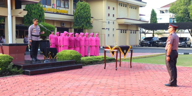 Kapolres Pekalongan Pimpin Upacara Laporan Kenaikan Pangkat Pengabdian Polri