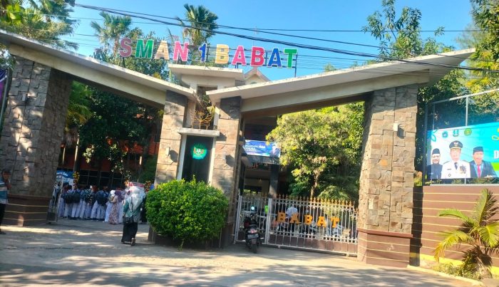 SMAN 1 Babat Gelar Perpisahan Siswa Siswi Secara Sederhana