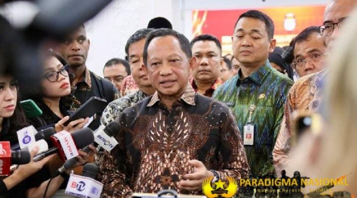 Mendagri Tito Karnavian Terbitkan Surat Edaran Pilkada 2024 Berlangsung ” Aman dan Damai “