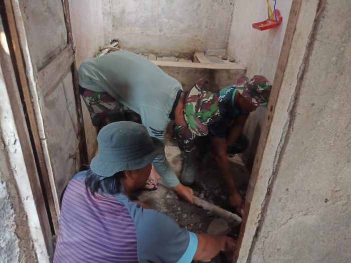 Satgas TMMD Ke-120 Kodim 0726/Sukoharjo, Bangun MCK Untuk Warga