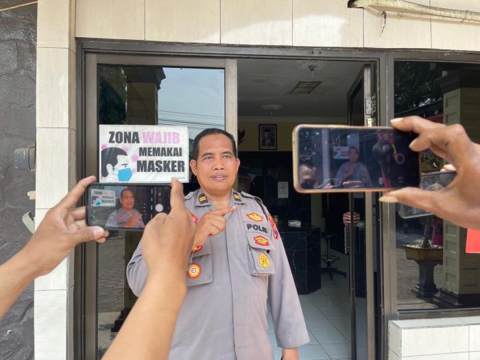 Polisi Berhasil Amankan Tersangka Pencuri Penambat Besi Rel Kereta Api Di Pasuruan