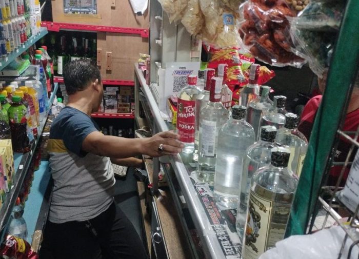 Ciptakan Harkamtibmas, Polres Pasuruan Melaksanakan Operasi Miras