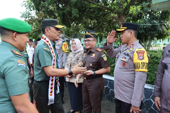 Wakapolres Pringsewu Turut Sambut Kunjungan Kerja Danrem 043 Garuda Hitam Di Markas Kodim 0424 Tanggamus