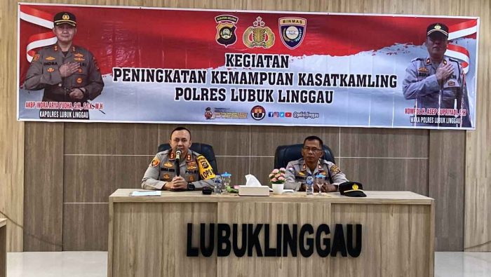 Kapolres Buka Pelatihan Satkamling Bersama Ketua RT Se-Kota Lubuklinggau,”Ini Pesan Yang Di Sampaikan.