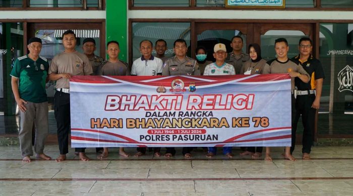 Satlantas Polres Pasuruan Gelar Bakti Religi Dalam Rangka Hari Bhayangkara Ke-78