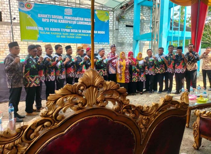 Dalam Rangka HJL Ke 455, Bupati Lamongan Hadiri Bhakti Sosial Pengobatan Massal dan Lomba Yel-Yel Kader TP.PKK Desa Se Kecamatan Modo