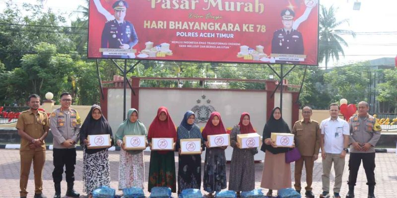Sambut Hari Bhayangkara ke-78, Polres Aceh Timur Gelar Pasar Murah