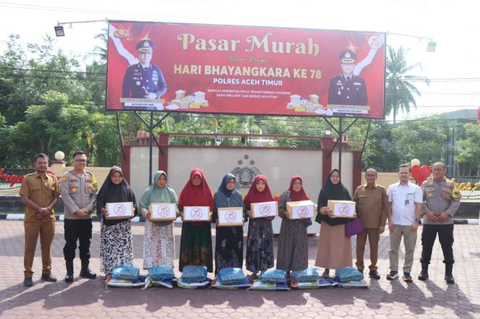 Sambut Hari Bhayangkara ke-78, Polres Aceh Timur Gelar Pasar Murah