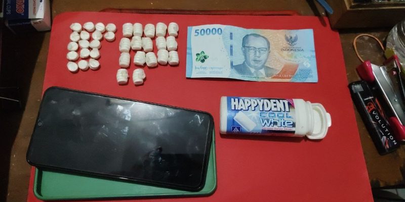 Satresnarkoba Polres Batang Ungkap Kasus Peredaran Obat Keras Jenis Daftar G