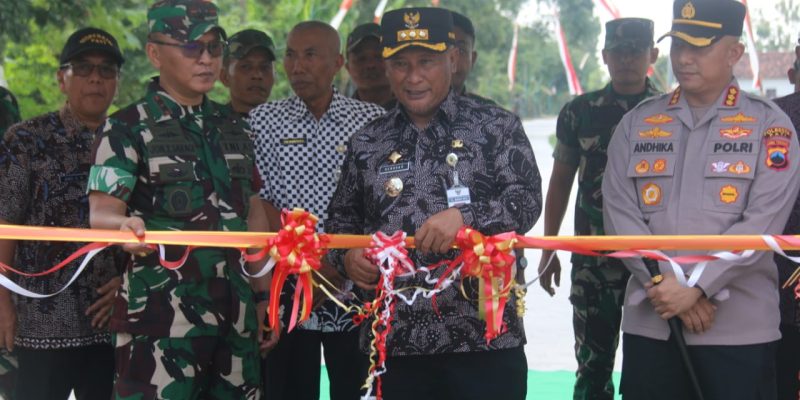 Dandim Pati Resmi Menutup TMMD Sengkuyung Tahap II Tahun 2024