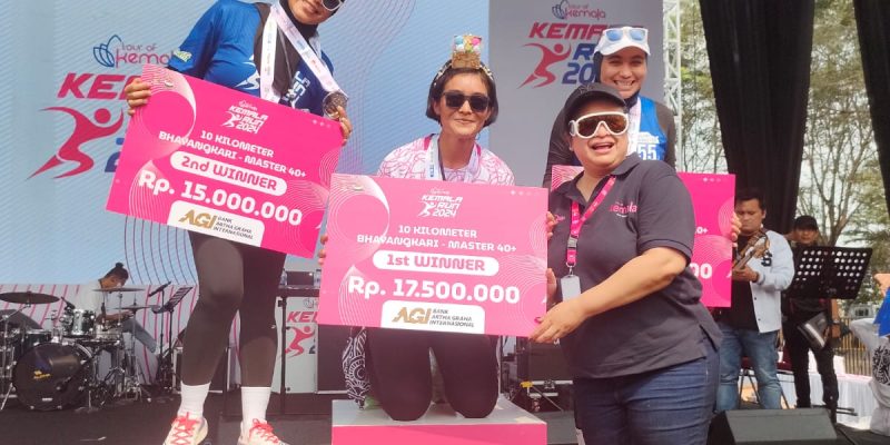 Bhayangkari Polres Purwakarta Raih Juara 3 Kemala Run 2024 Kategori half marathon Master 40+