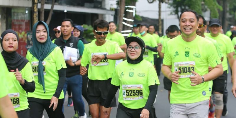 Ikuti Gren Force RUN 2024, Wali Kota Surabaya Eri Lari Bersama 3500 Peserta Dari Dalam dan Luar Negeri