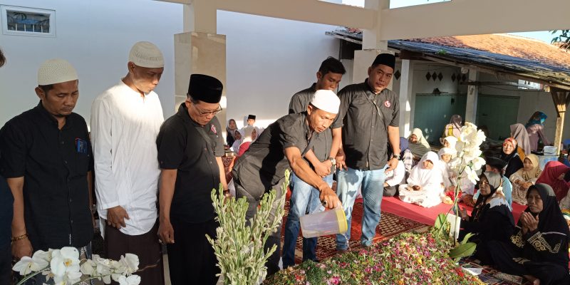 Awas Gelar Takziah Di Rumah Duka Hj. Mimin Hariyati