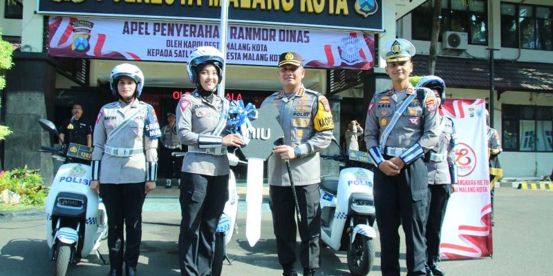 Polresta Malang Kota Kerahkan Polwan Dalam Patroli Srikandi Makota Usung Konsep Go Green