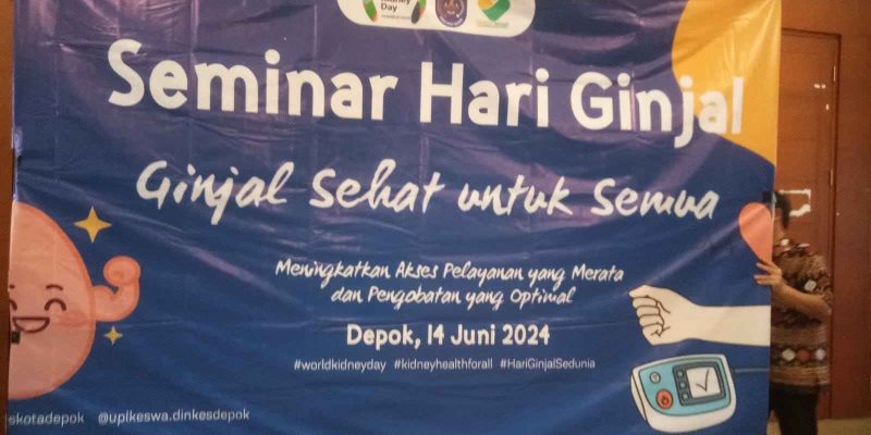 Wakil Walikota Depok Ir. H. Imam Budi Hartono,  yang Diwakili Oleh Kepala Dinas Kesehatan Kota Depok dr Ibu Merry Membuka Acara Seminar Ginjal Kota Depok.