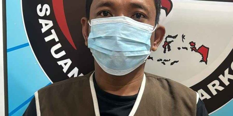 Satresnarkoba Polrestabes Surabaya Bekuk Pelaku Pengedar Barang Haram Jenis Pil Koplo, Ribuan Butir Di Amankan Dari Rumah Pelaku