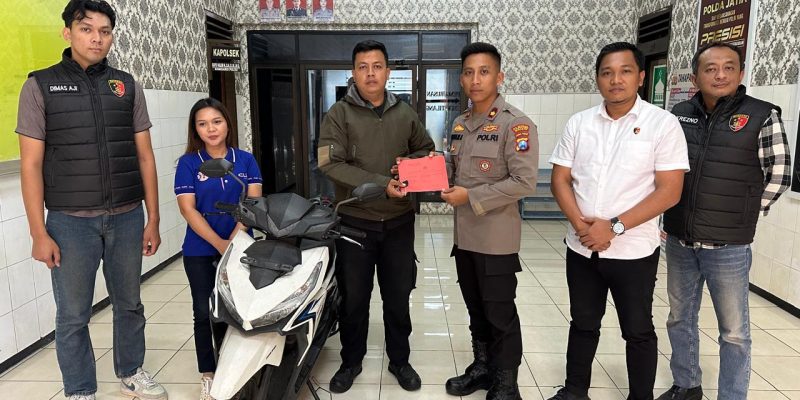 Polsek Genteng Surabaya Ungkap Pelaku Curanmor Hotel Cleo Dan Kembali Ranmor Ke Pemiliknya