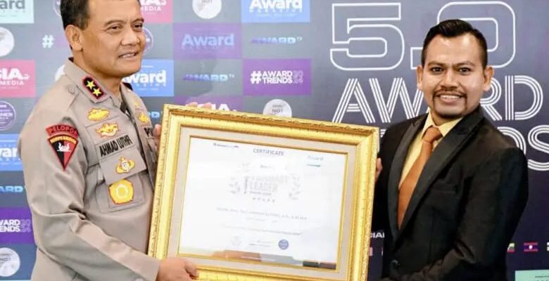 Direktur Thanks Institute Beri Penghargaan Kepada Irjen Pol Drs. Ahmad Luthfi, S.H, S.St, M.K.