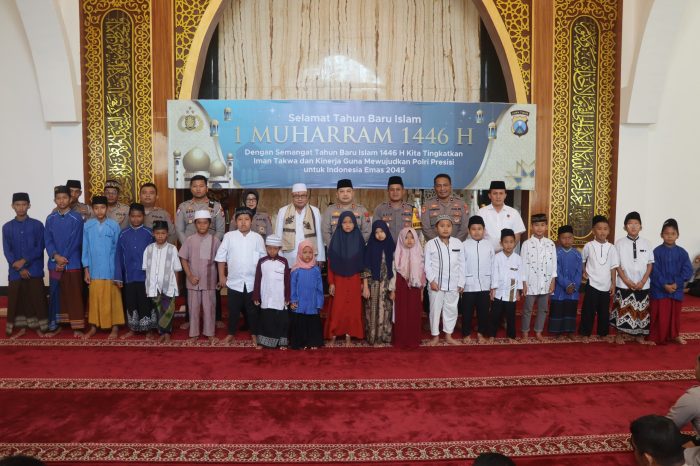 Kuatkan Iman Dan Taqwa Anggota Polri, Kapolres Pasuruan Gelar Binrohtal Dan Santunan Anak Yatim