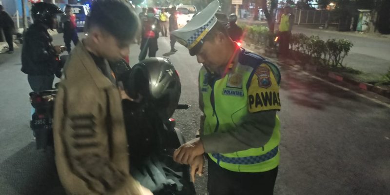 Jelang 1 Muharam Polrestabes Surabaya Bersama Tiga Pilar Gelar Patroli Skala Besar