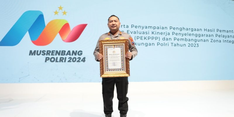 Polres Pasuruan Berhasil Raih Penghargaan Predikat Pelayanan Prima Dan Pembangunan Zona Integritas Polri
