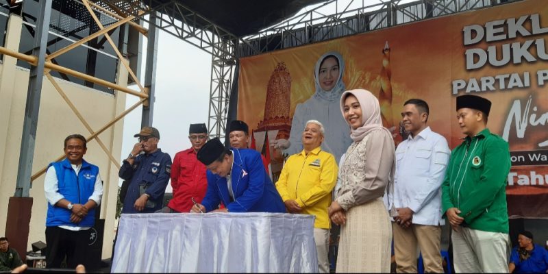 Deklarasi Dukung Ning Ita, Delapan Parpol Pengusung dan Tujuh Partai Non Parlemen Siap Menangkan di Kota Mojokerto