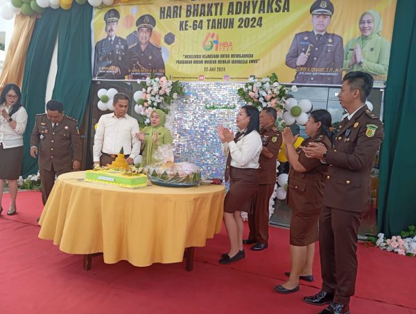 Kejari Kotamobagu Gelar Hari Bhakti Adhyaksa Ke-64 Serta HUT Ikatan Adhyaksa Dharma Kartini Ke-24