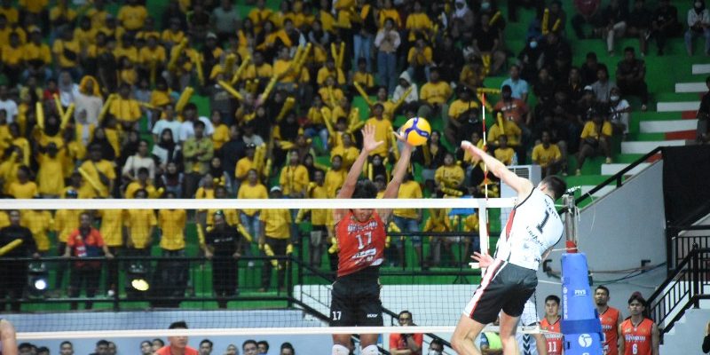 PJ Gubernur Jatim Saksikan LavAni Kalahkan Bhayangkara Presisi