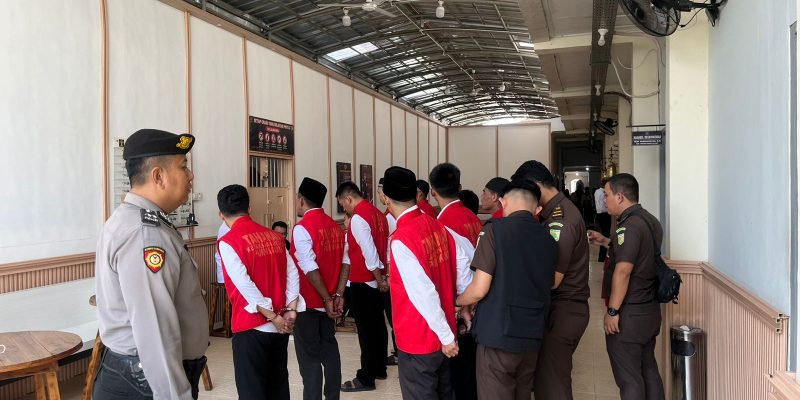 Pengawalan Tahanan Dari Lapas Ke Pengadilan Terus Dilakukan Sat Samapta Polres Purwakarta