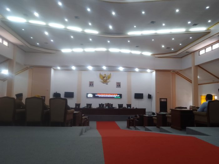Gelar Rapat Paripurna, DPRD Sampang Sampaikan Penjelasan Bupati Terhadap RPJPD 2025-2045