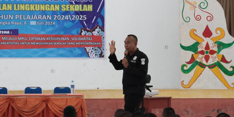 Humas Polda Kalteng Sampaikan Setop HPPUS di Hadapan Ratusan Pelajar