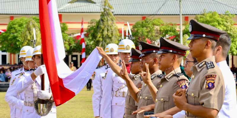 Wakapolda  Lantik 262 Siswa SPN Polda Kalteng Resmi  Jadi Bintara Remaja Polri