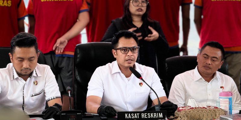 Polrestabes Surabaya Tangkap Bandar Slot Royal Dream