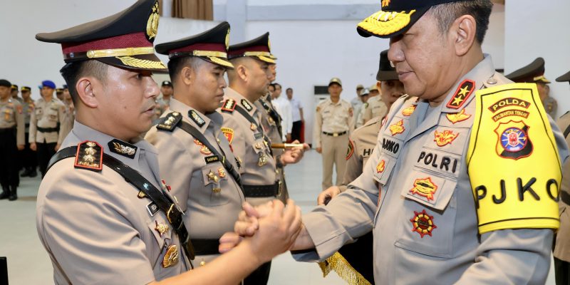 Kapolda Kalteng Pimpin Sertijab, 4 Pejabat Utama dan 4 Kapolres Resmi Berganti
