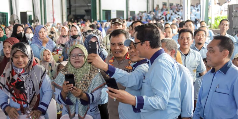 Irjen Pol Ahmad Luthfi  Bersama 2000 Karyawan PT Sukorintex,Ciptakan Lingkungan Aman dan Kondusif